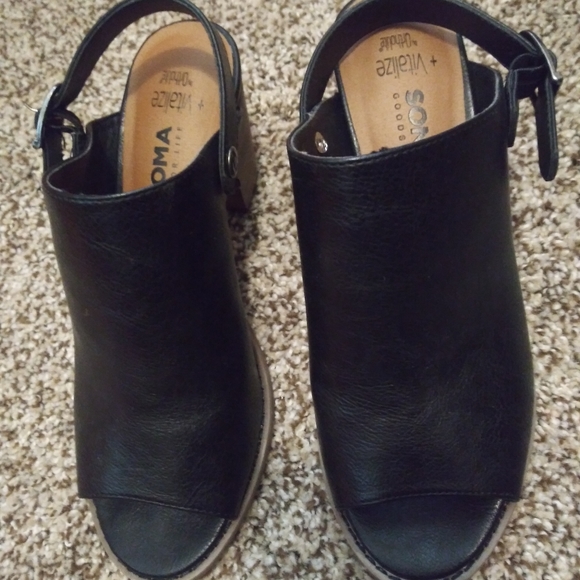 Booties - Picture 1 of 3